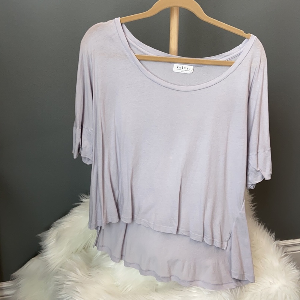 Velvet by Graham & Spencer Lavender Gray Short Sleeve Tee Top